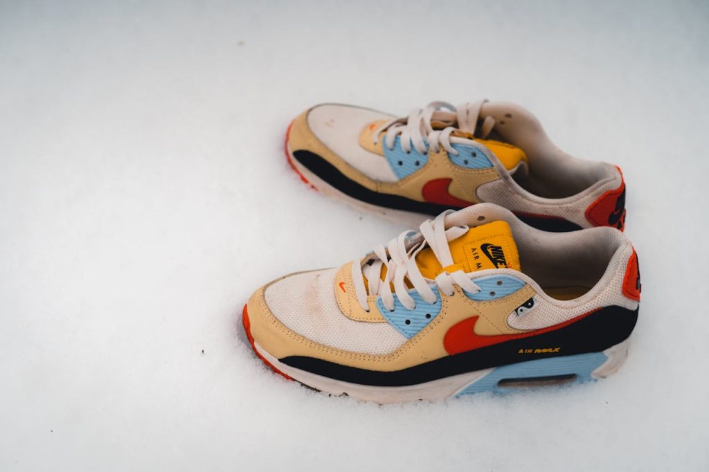 Nike Air Max 97: Połączenie Futurystycznego Stylu z Technologią na Co Dzień